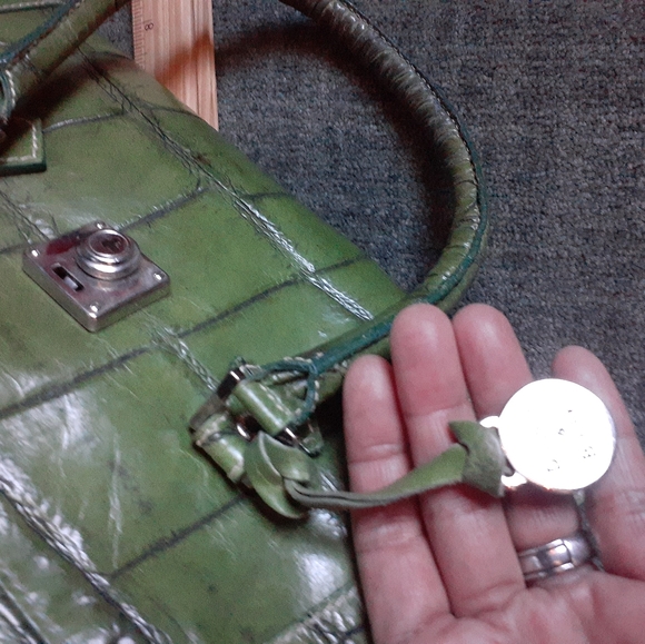 Vintage Sml Top Handle Lock Bag $310 - Picture 2 of 8